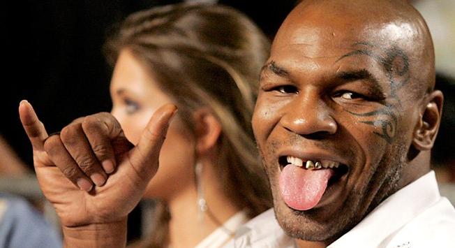 mike-tyson-tongue-2011